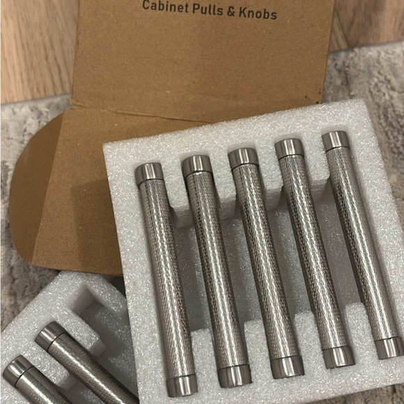 7 pack of Koofizo brushed nickel knurled cabinet pulls 3 3/4” screw spacing. - Picture 7 of 9